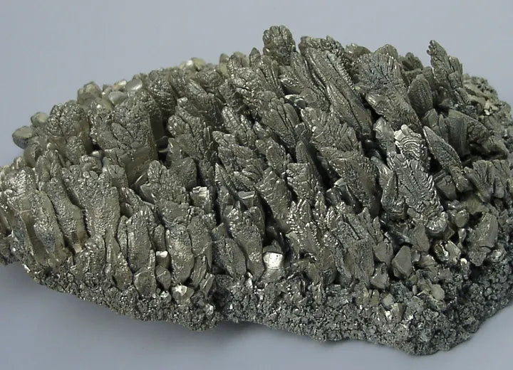 Magnesium crystals
